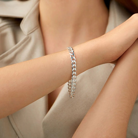 Bevelled Curb Link Silver Bracelet For Women - The Silver Essence