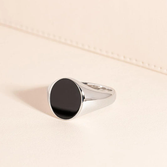 Sterling Silver Oval Onyx Signet Ring - The Silver Essence