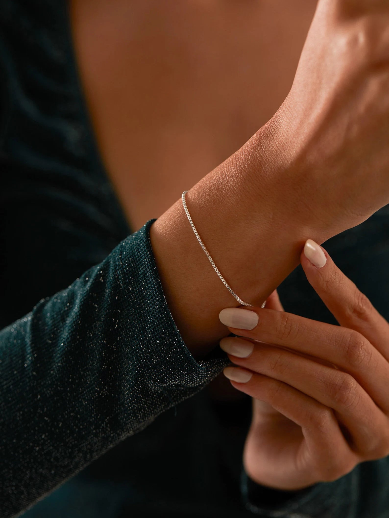 Minimalist Silver Roundbox Bracelet For Women