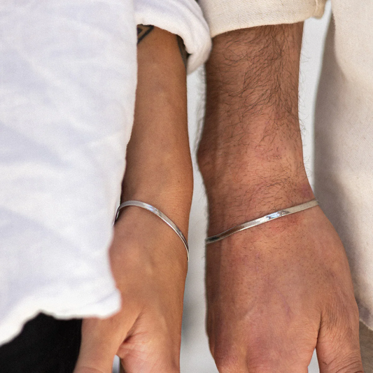 Heeri Duo Silver Couples Bracelets