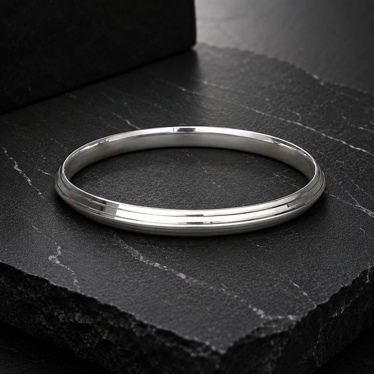 Classic Groove Bangle for Men