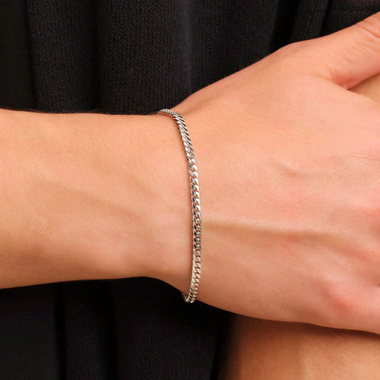 Curb Silver Bracelet For Men - The Silver Essence Best Silver Bracelet, Best Gift For Him To Feel special To Him , Best  Silver Bracelet , Best Gift