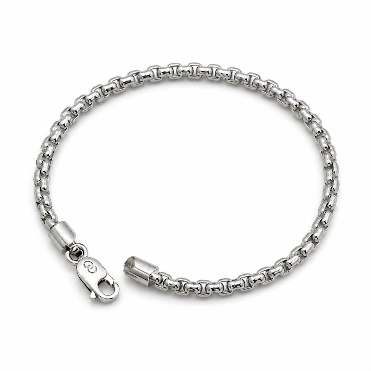 A silver-toned metal box chain bracelet with a lobster clasp, arranged in a circular shape on a plain white background.