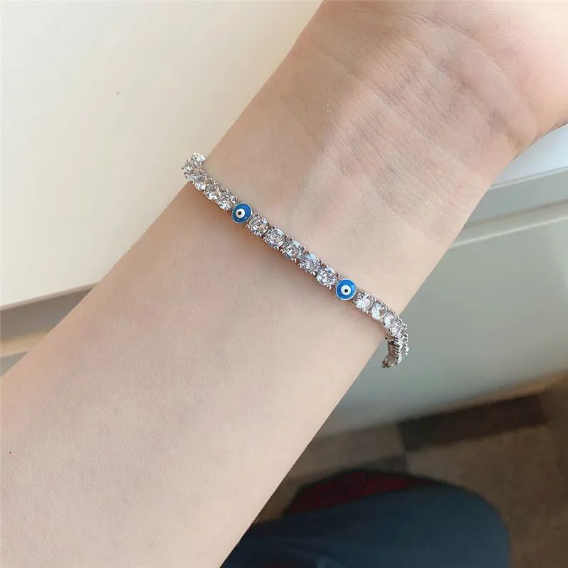 Protector's Gleam Silver Evil Eye Bracelet For Women