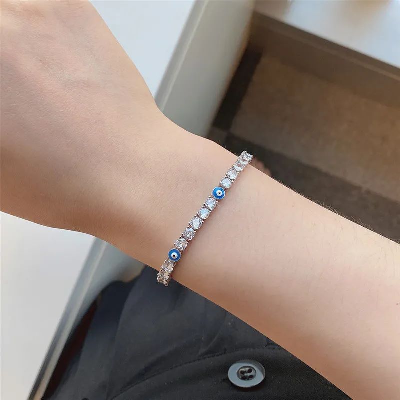 Protector's Gleam Silver Evil Eye Bracelet For Women