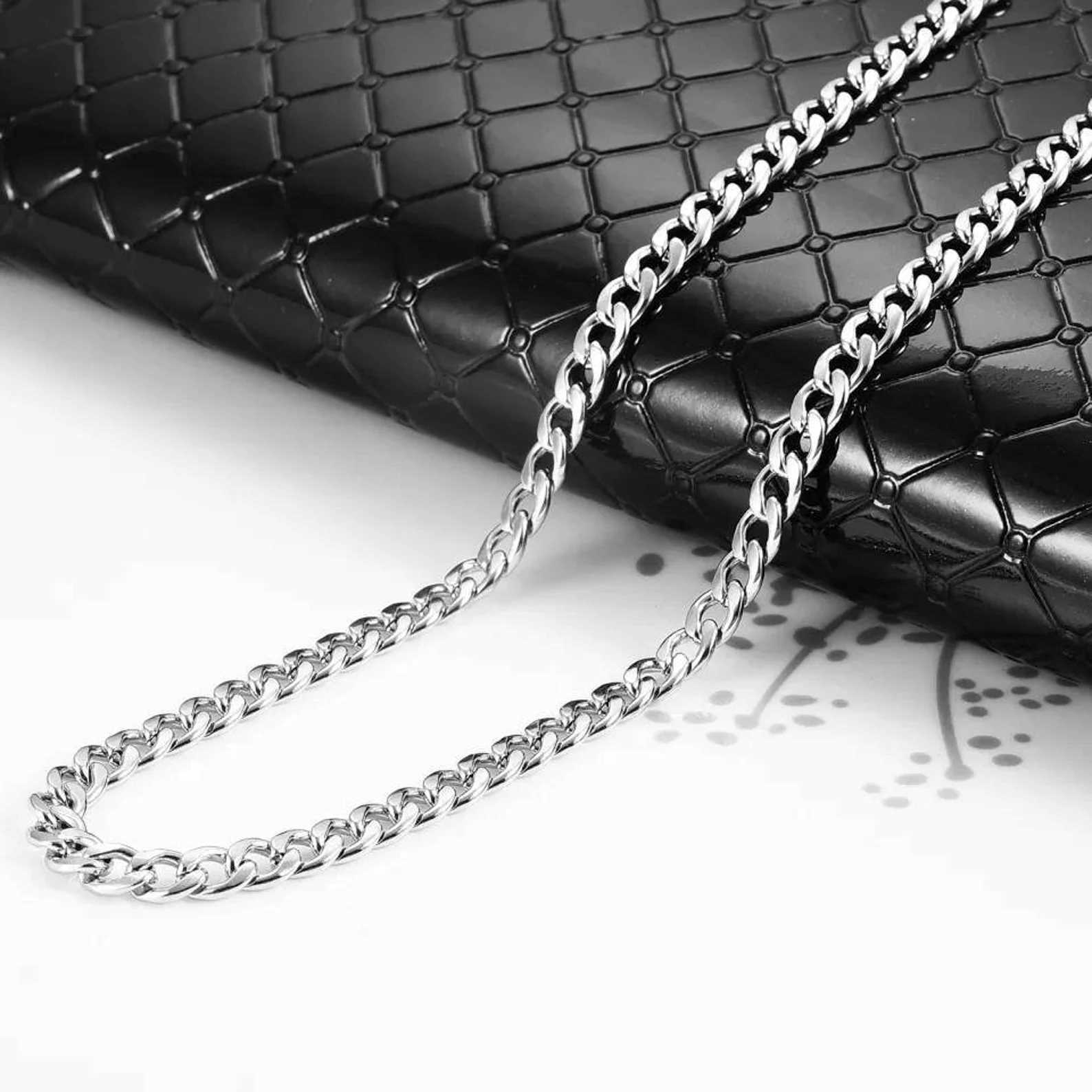 Cuban  Mens Silver Chain Necklace
