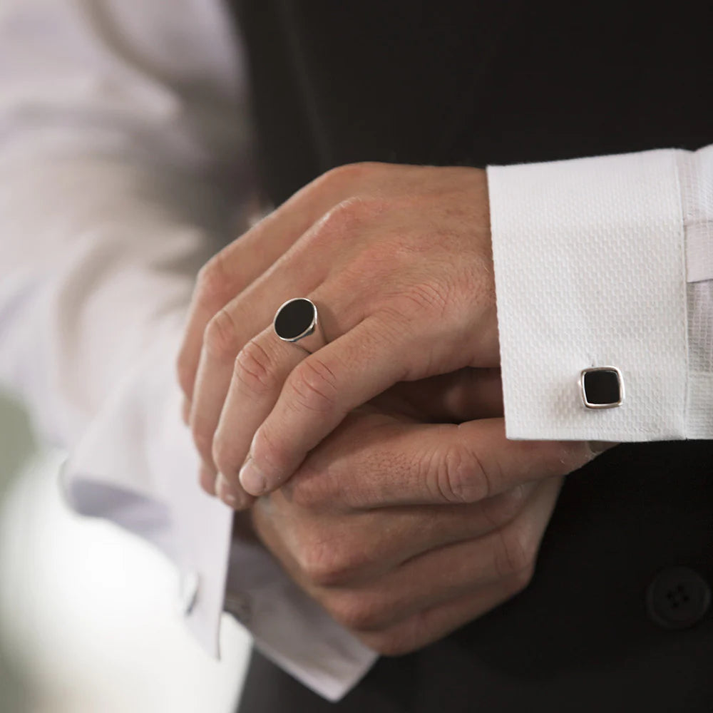 Sterling Silver Oval Onyx Signet Ring - The Silver Essence